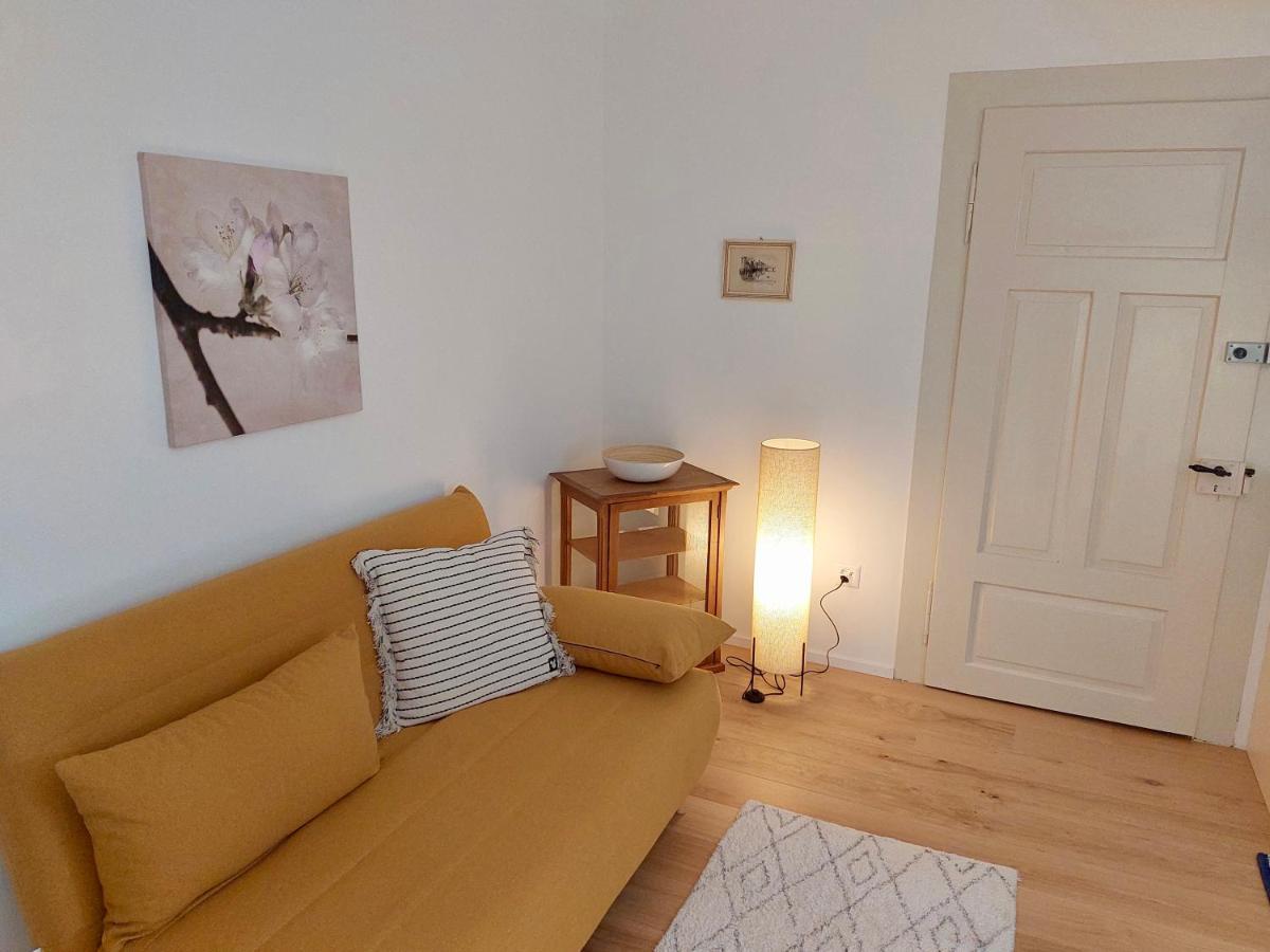 Haus La Punt, Savognin Apartman Rona Kültér fotó