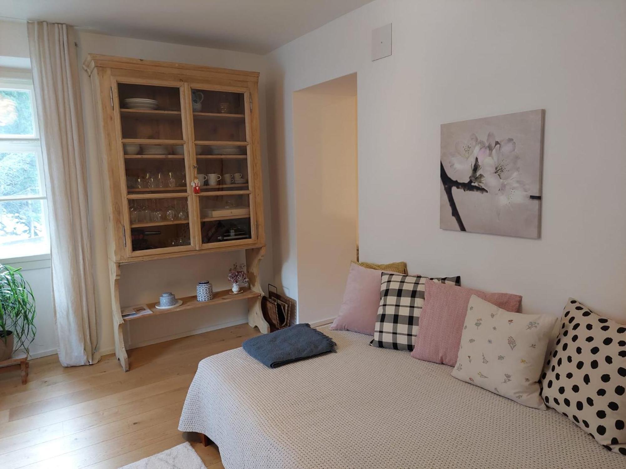 Haus La Punt, Savognin Apartman Rona Szoba fotó